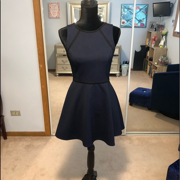 🌟2 for $13🌟Forever 21 dress - Picture 1 of 4